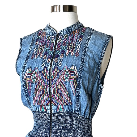 Label Ritu Kumar Denim-look Embroidered Sleeveless Dress- Size 3/ medium - Picture 6 of 11